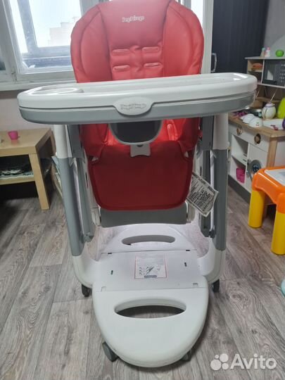 Peg Perego Tatamia Follow me красный детский стул