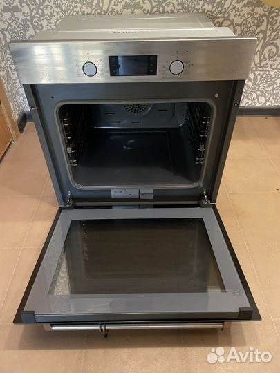 Духовой шкаф