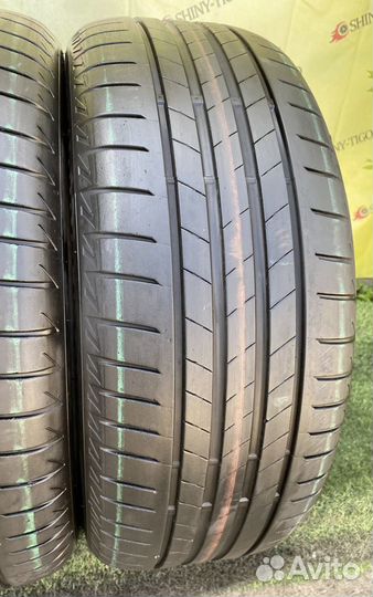 Bridgestone Turanza T005 225/55 R17 97W