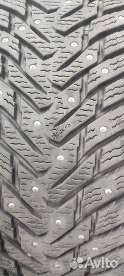 Nokian Tyres Hakkapeliitta 8 255/45 R19 104H