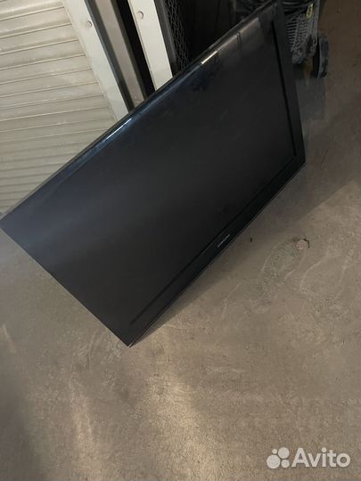 Телевизор samsung