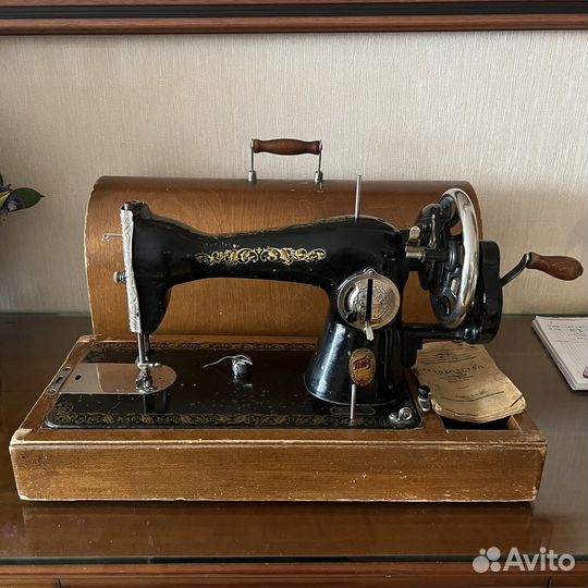 Швейная машина Подольск