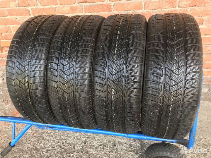 Pirelli Scorpion Winter 255/55 R18