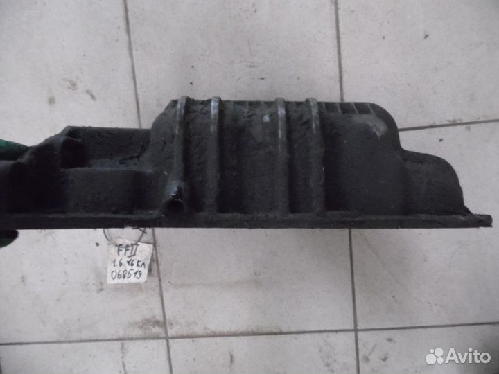 Поддон масляный двигателя Ford Focus II 2005-2008