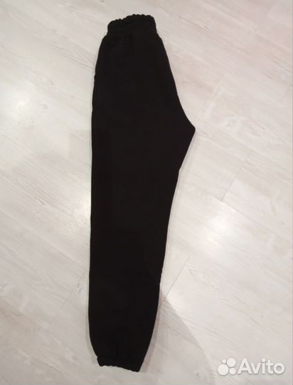 Спортивные штаны женские