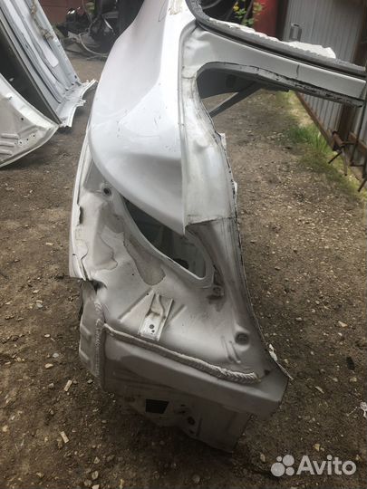 Заднее левое крыло Hyundai Solaris