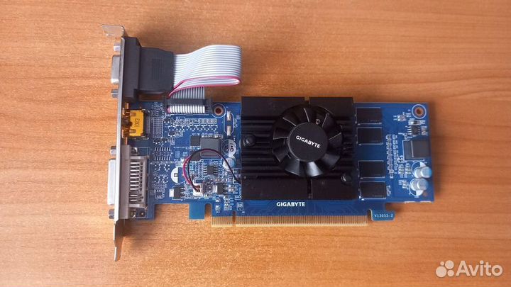 Видеокарта gigabyte GeForce 210 1GB DVI/hdmi