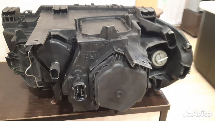 Фара на BMW x3 e83