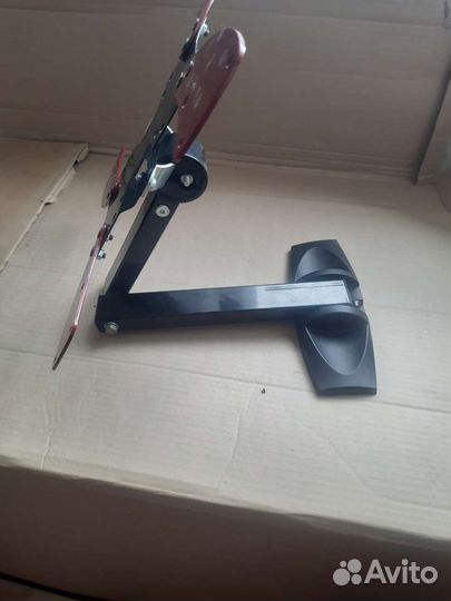 Кронштейн для телевизора на стену