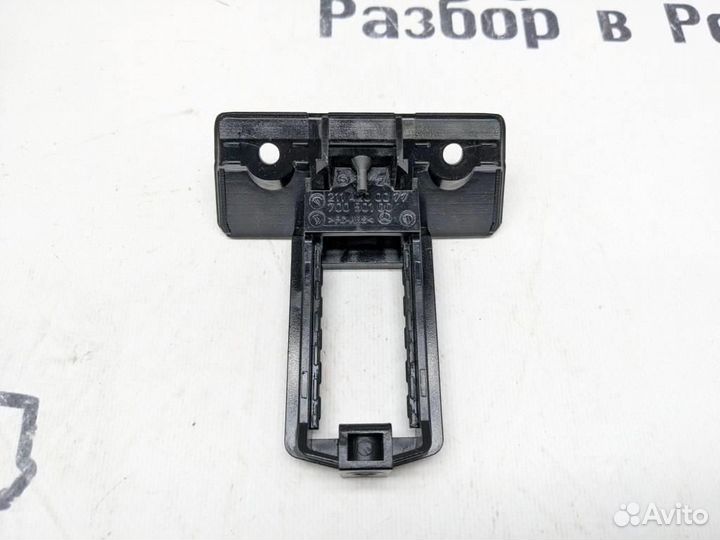 Направляющая w211 E-class 271.956 2007