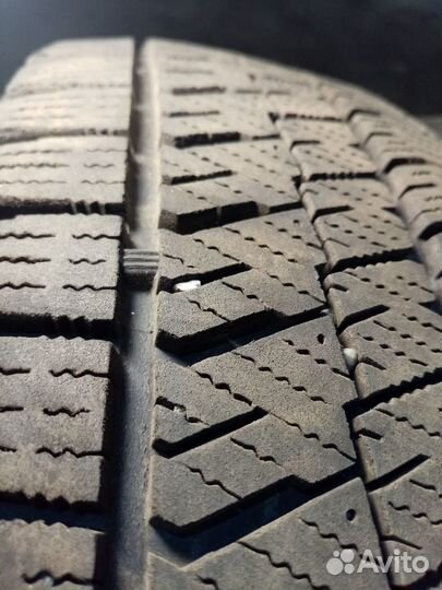 Bridgestone Blizzak VRX2 185/65 R14 86Q