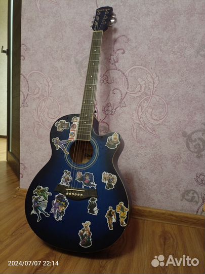 Акустическая гитара
