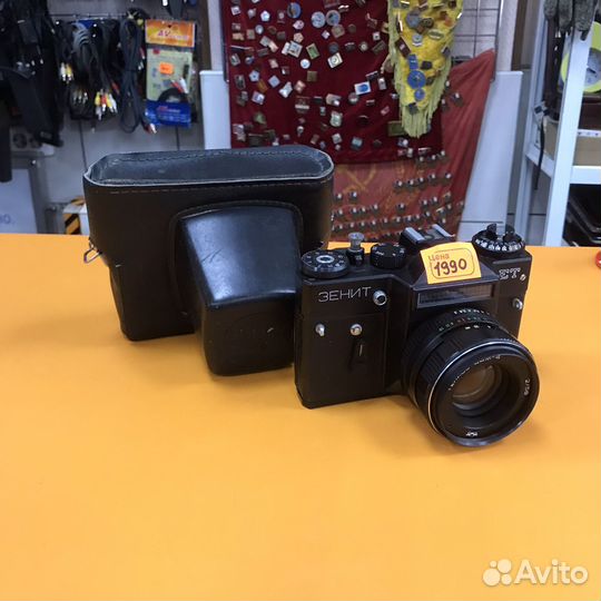 Плёночные фотоаппараты Зенит в ассортименте