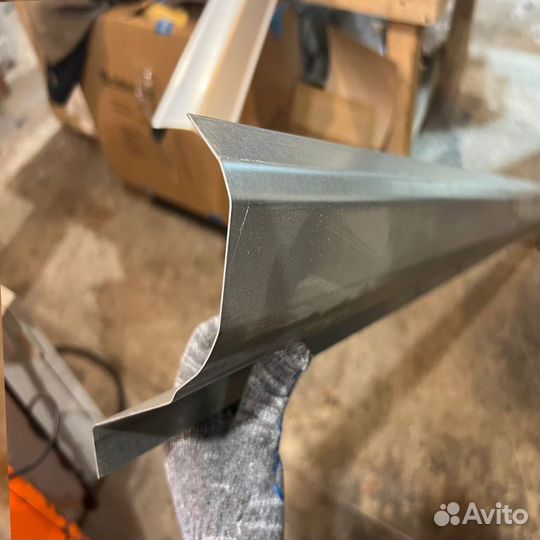 Ремонтные пороги и арки для Pontiac Красный Сулин