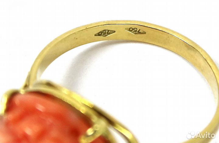 Золотое кольцо с кораллом Роза р 18