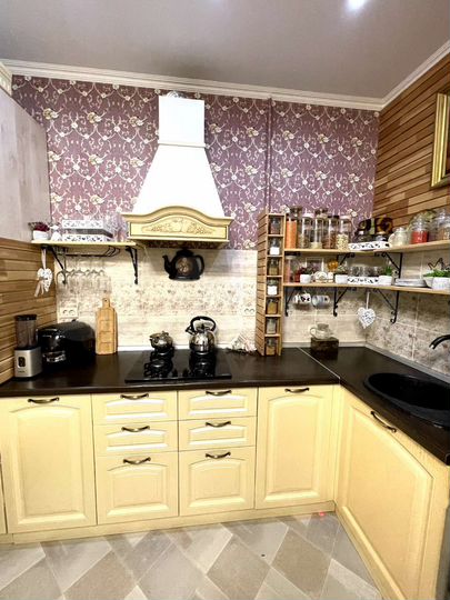 2-к. квартира, 60,5 м², 2/3 эт.