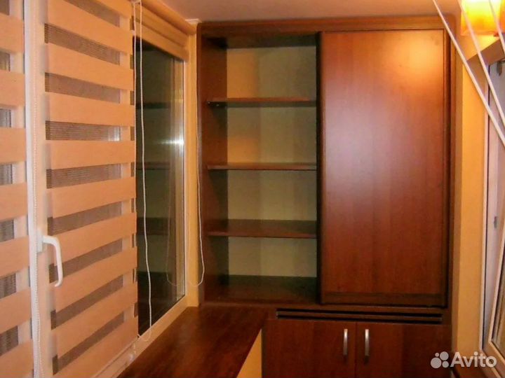 Шкаф на балкон на заказ по вашим размерам