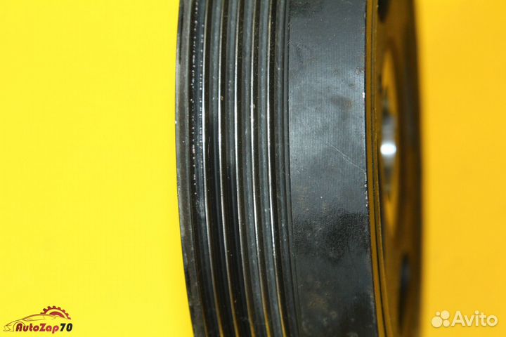 Toyota Camry (XV70) Шкив коленвала