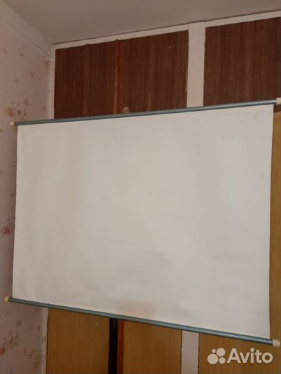 Экран для проектора