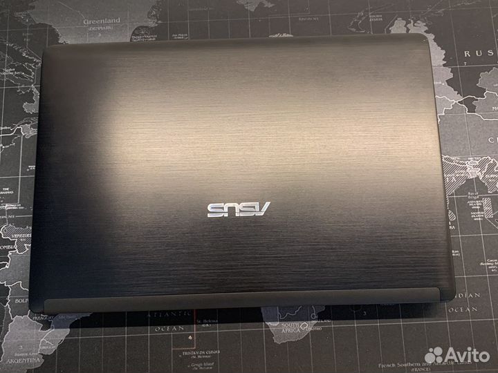 Ноутбук Asus EeePc 1018P