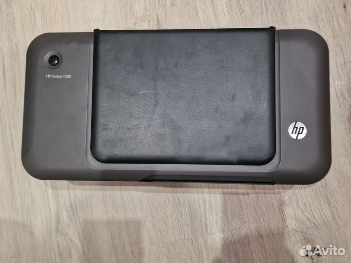Цветной струйный принтер Hp Deskjet 1000