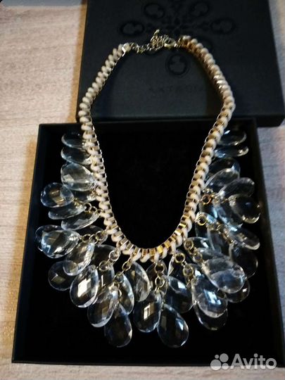 Колье ожерелье и серьги