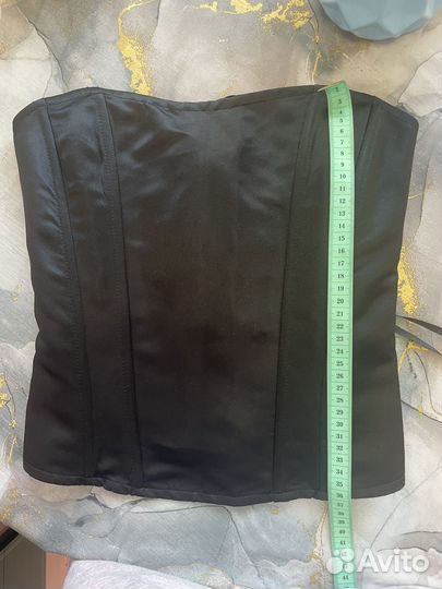 Корсеты новые