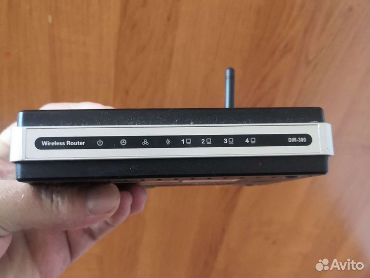 Wifi роутер dlink dir300