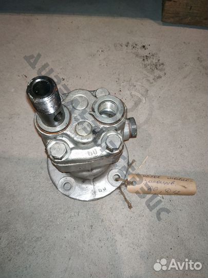 Насос маслозакачивающий для У1Д6 И У1Д12