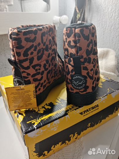 Дутики женские