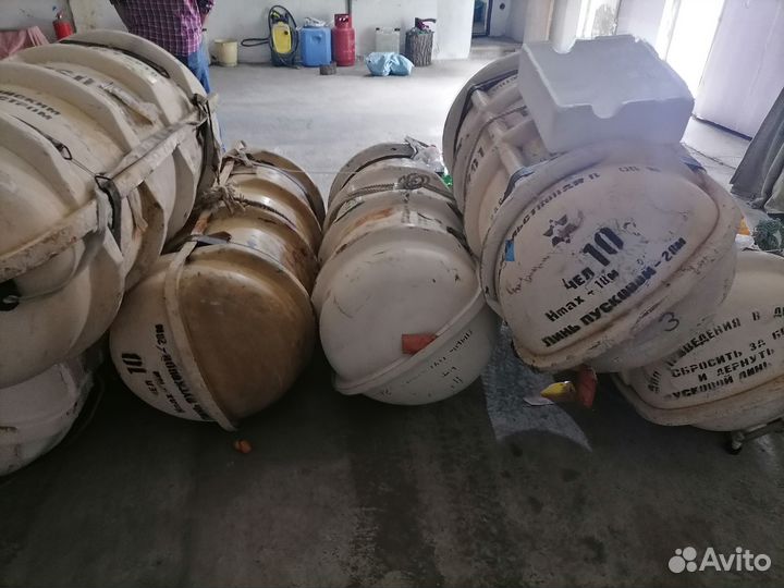 Продам плот спасательный надувной