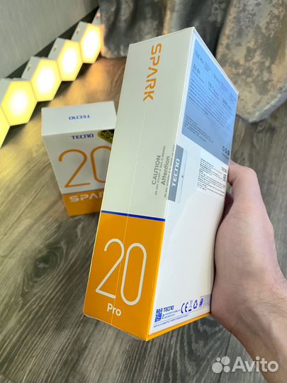 TECNO Spark 20 Pro, 8/256 ГБ