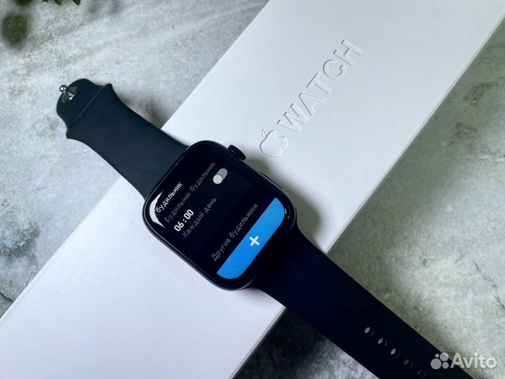 Apple Watch 9 45 mm + второй ремешок в подарок