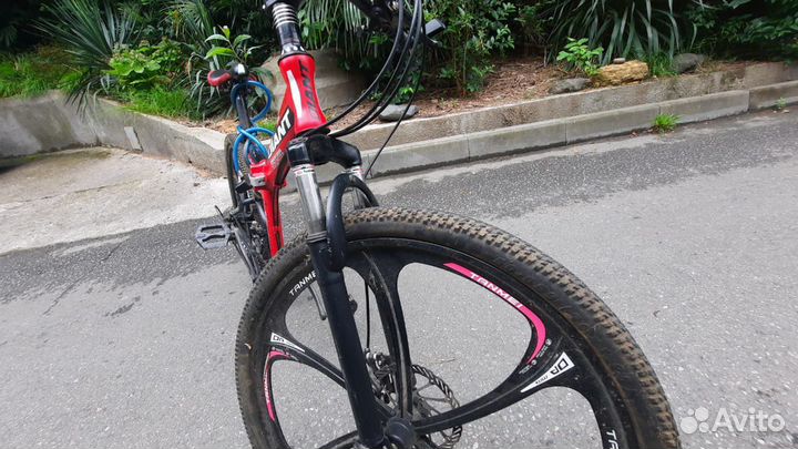 Велосипед горный Giant