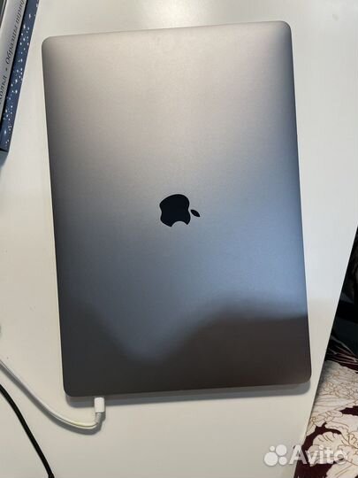 Apple MacBook Pro 15 2017 512gb