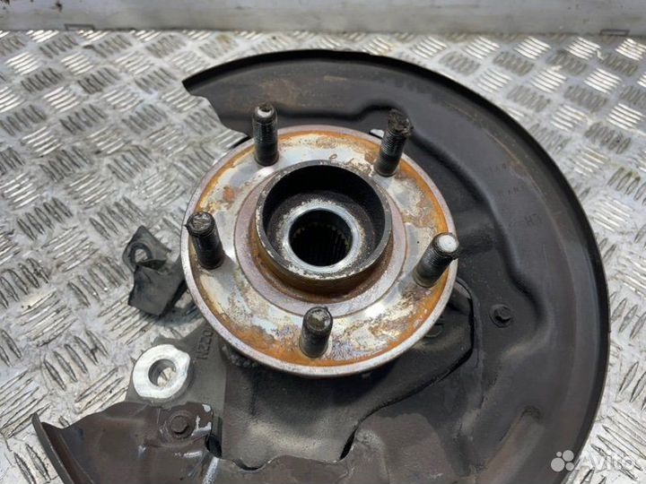 Кулак поворотный Ford Mondeo / Fusion 5 2.5