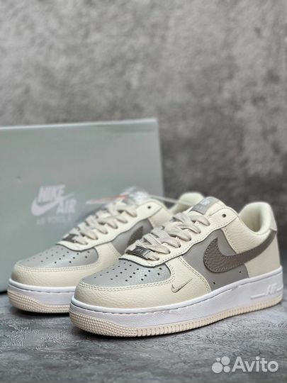 Кроссовки Nike Air Force 1