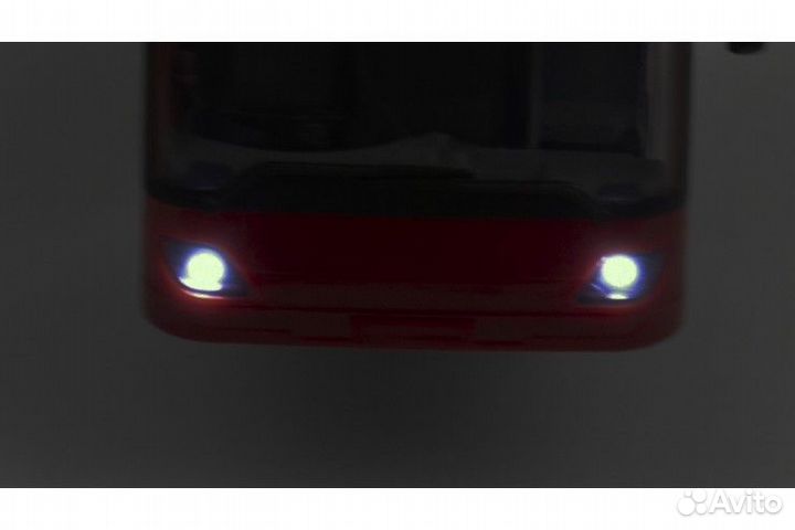 Радиоуправляемый двухэтажный автобус 1:18 2.4G - E