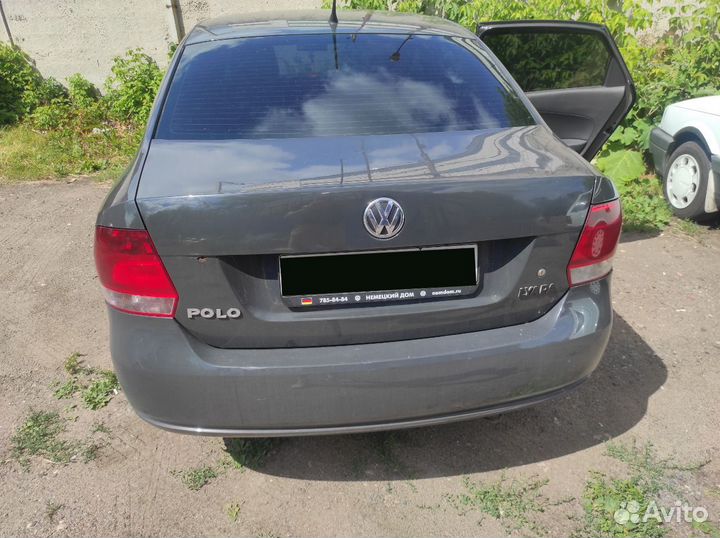 Крышка багажника volkswagen polo V 2013 оригинал