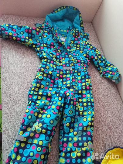 Зимний комбинезон для девочки