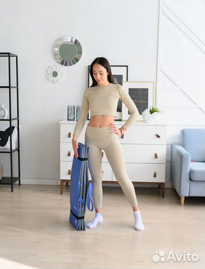 Спортивный коврик оранжевый