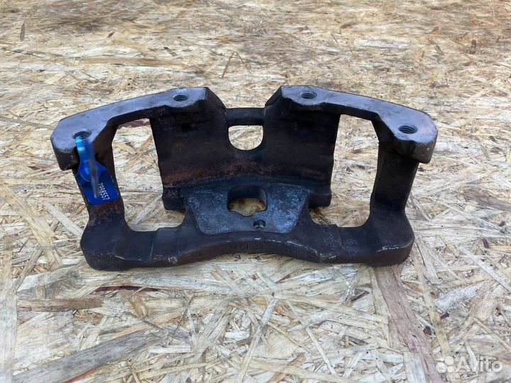 Суппорт тормозной передний левый Jaguar XF X250