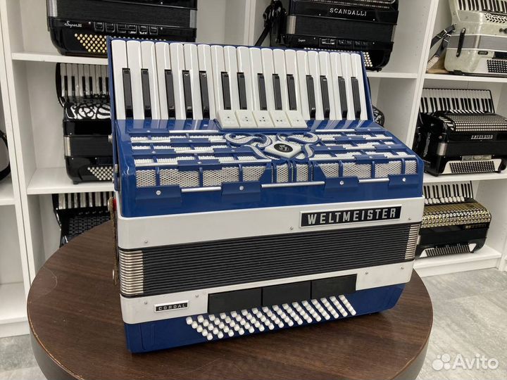 Аккордеон Weltmeister Cordal