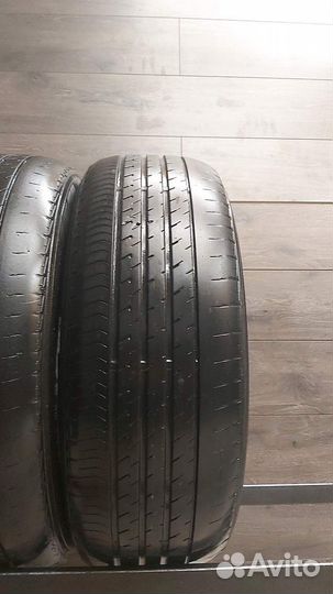 Dunlop Veuro VE303 215/60 R17 96H