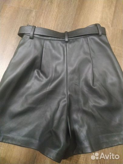 Шорты экокожа XS