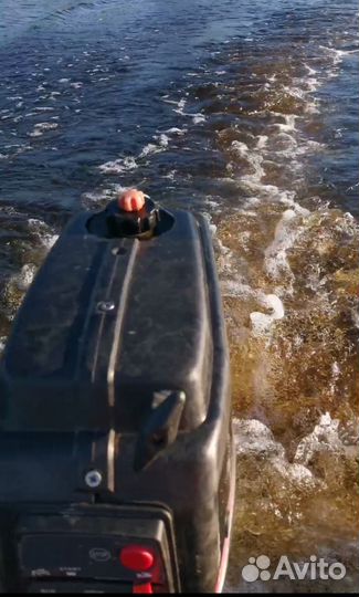 Лодочный мотор