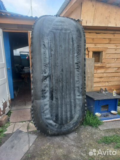 Надувная лодка