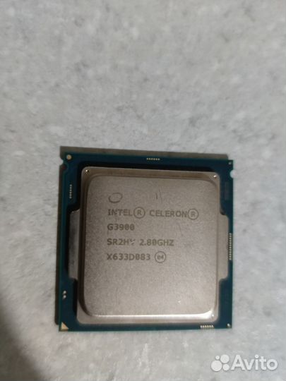 Материнская плата с процессором и памятью