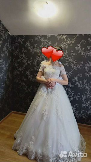 Свадебное платье