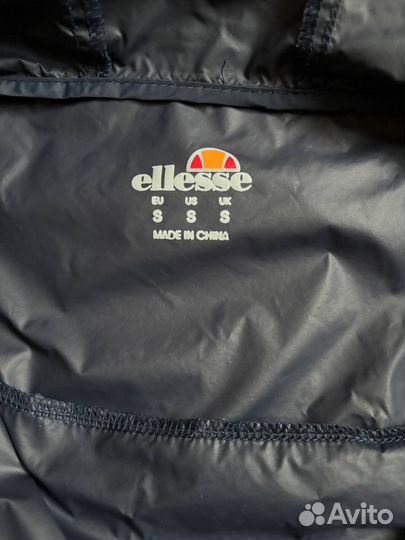 Ellesse ветровка дождевик лёгкая куртка